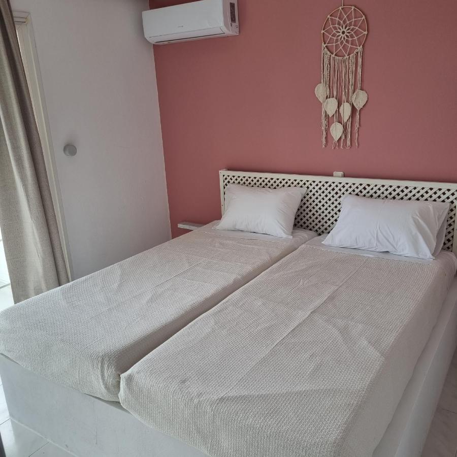 Arocaria - Faliraki Peaceful Apartments Bagian luar foto